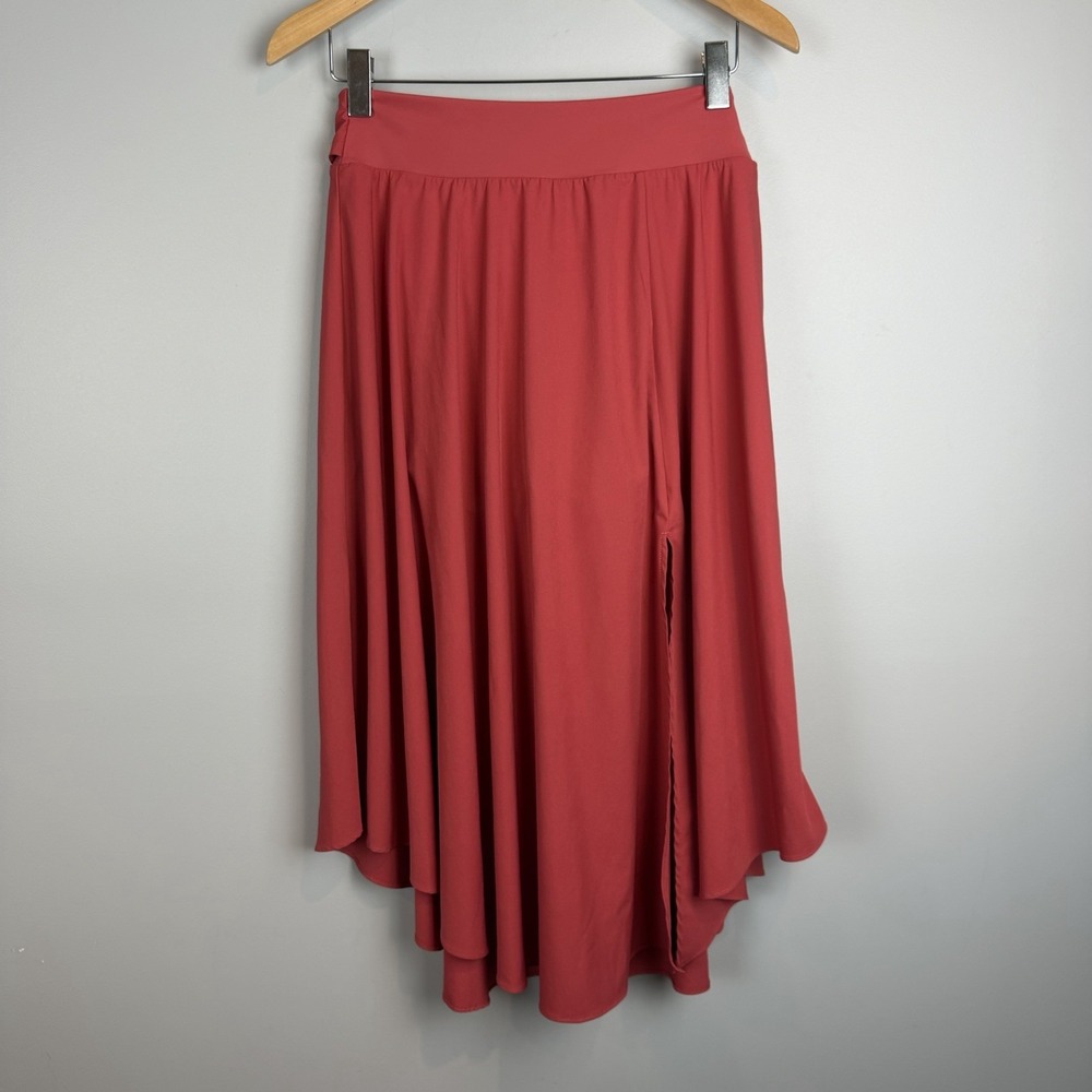 Halara Breezeful Skirt with Shorts Size Medium Coral Tie Waist High Low NWT